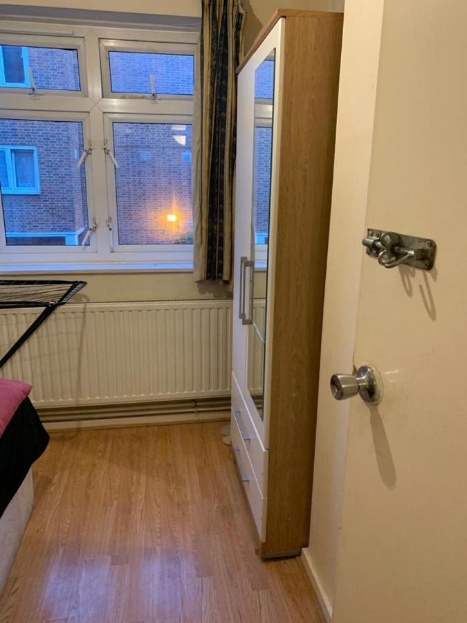 Arbnb Comfy Sleep Guest House Self Catering Private Bedrooms 60 Pound Per Night Per Person London Eksteriør bilde