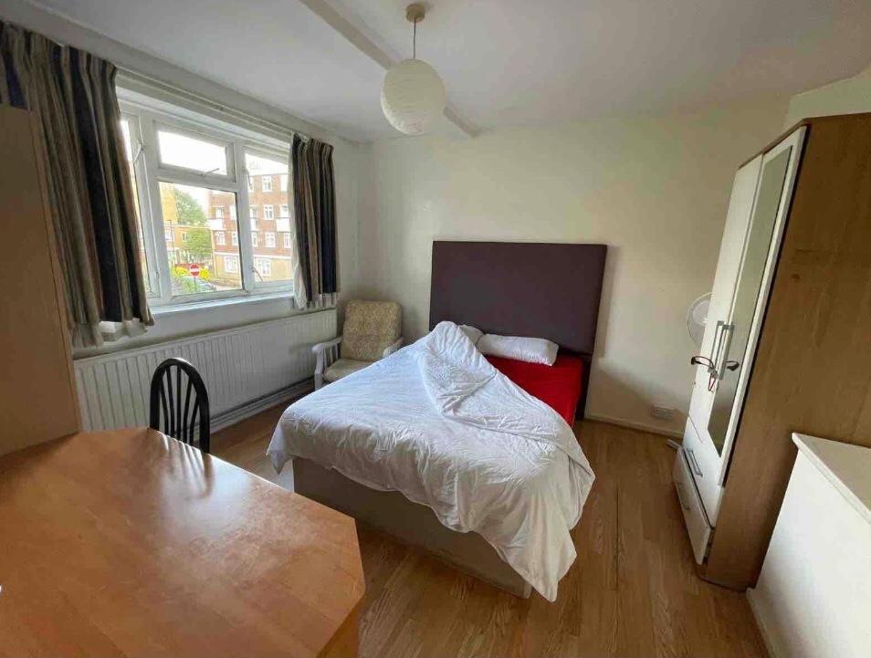 Arbnb Comfy Sleep Guest House Self Catering Private Bedrooms 60 Pound Per Night Per Person London Eksteriør bilde